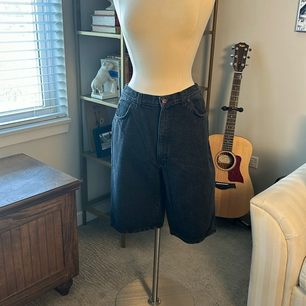 Vintage 90’s Black Denim Shorts